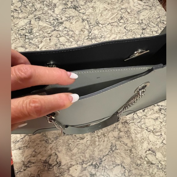 LAUNDRY by SHELLI SEGAL Gray Large Tote Bag With Pouch Exc cond / like new - Picture 6 of 14